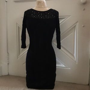 CATHERINE MALANDRINOBlack stretchy contour dress